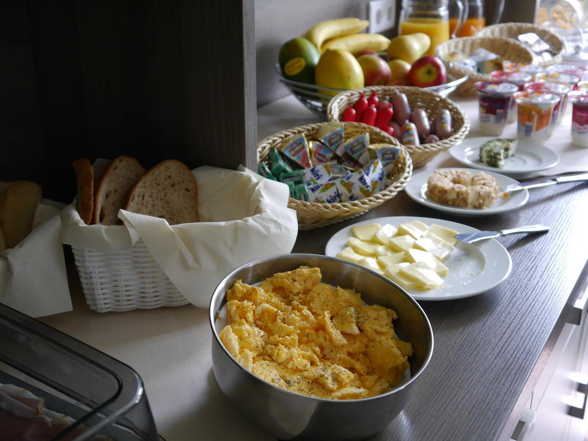 Ruhrstadtarena Hotel แฮร์เนอ ภายนอก รูปภาพ
